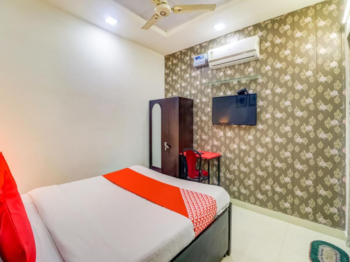 מלון ניו דלהי Oyo 74060 Taj Residency מראה חיצוני תמונה