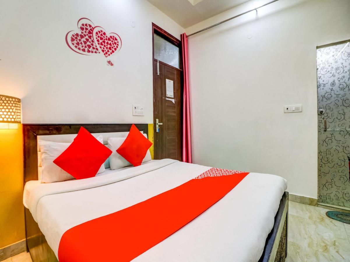 מלון ניו דלהי Oyo 74060 Taj Residency מראה חיצוני תמונה