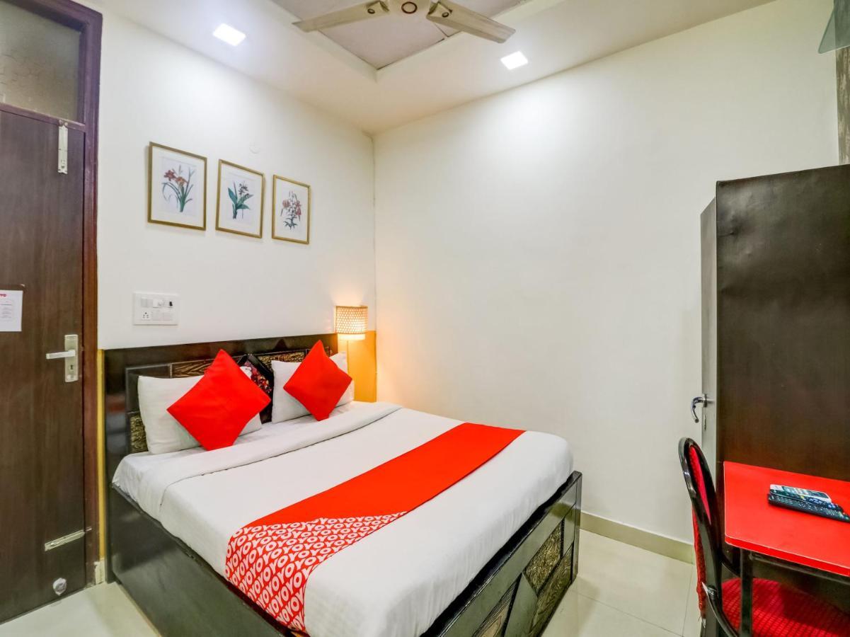 מלון ניו דלהי Oyo 74060 Taj Residency מראה חיצוני תמונה